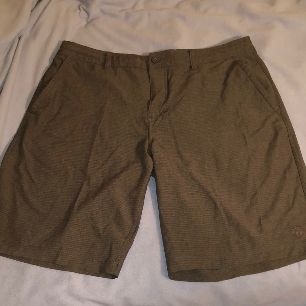 Hang Ten shorts